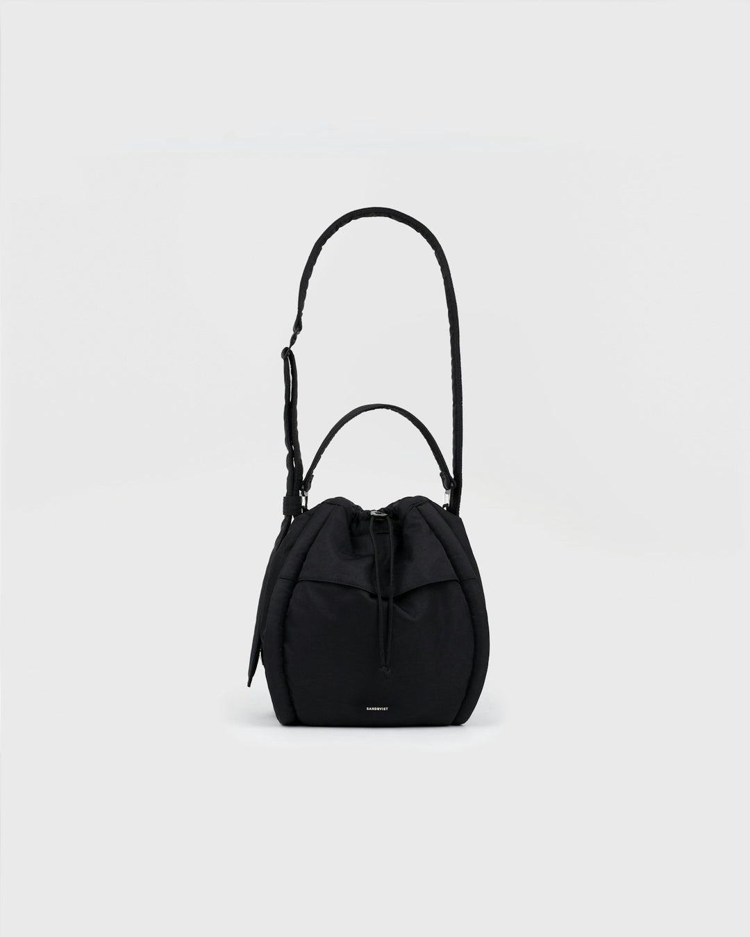 Curve Bucket Bag Black