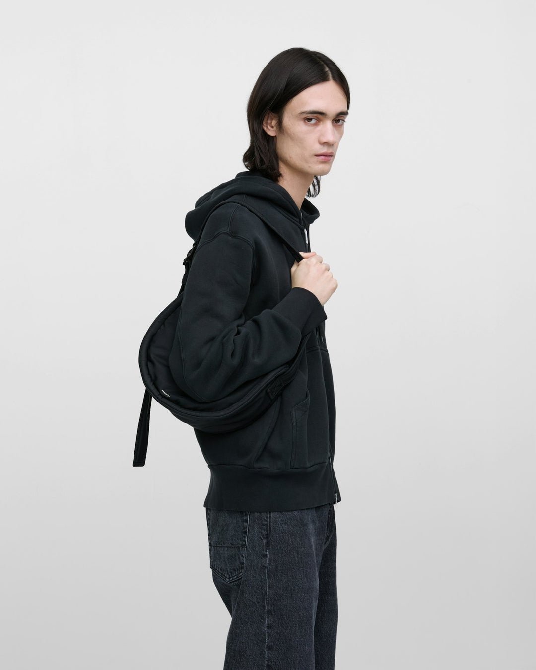 Curve Crossbody Bag Round Small Black