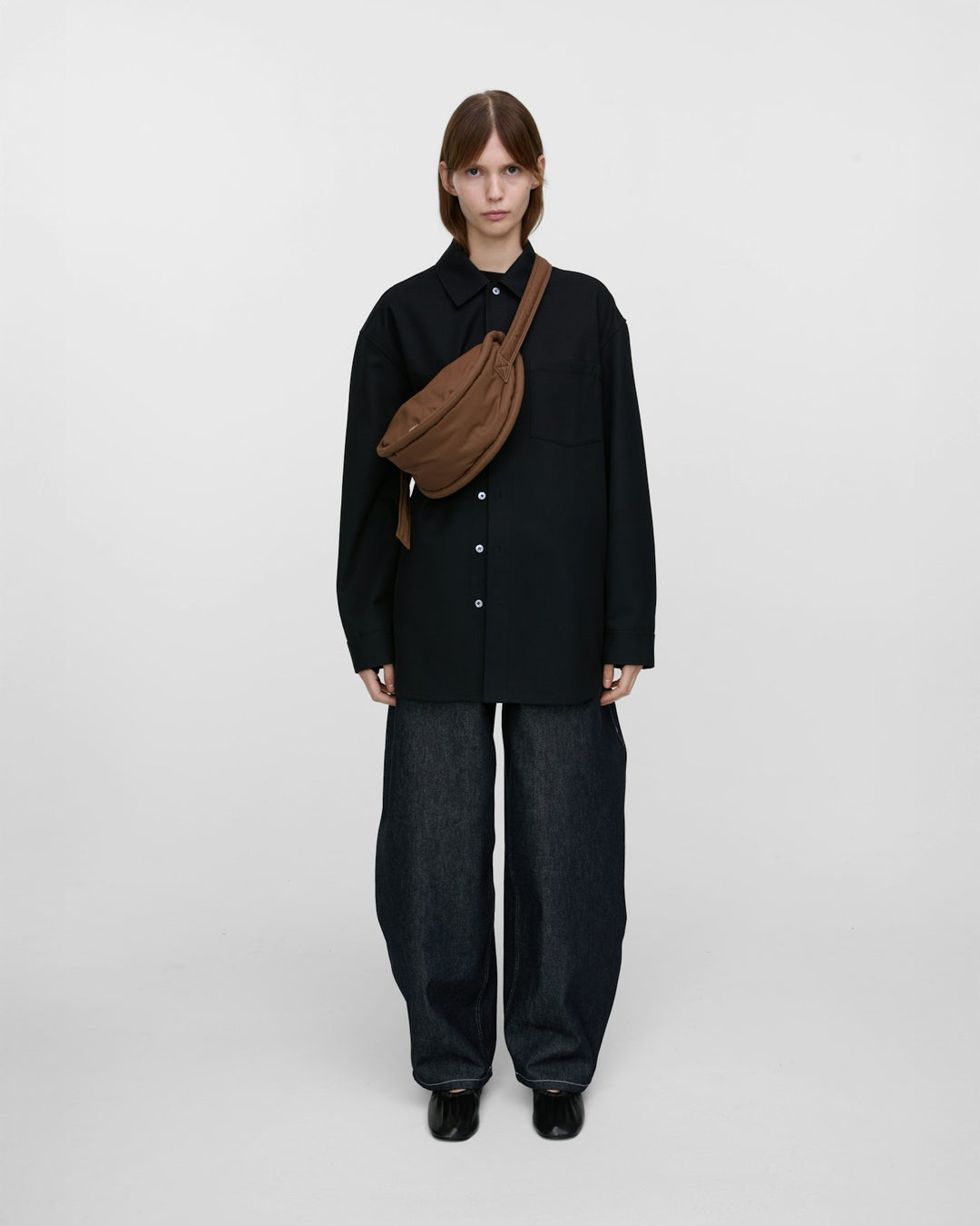 CURVE Half Moon Bag Mini Dark Taupe