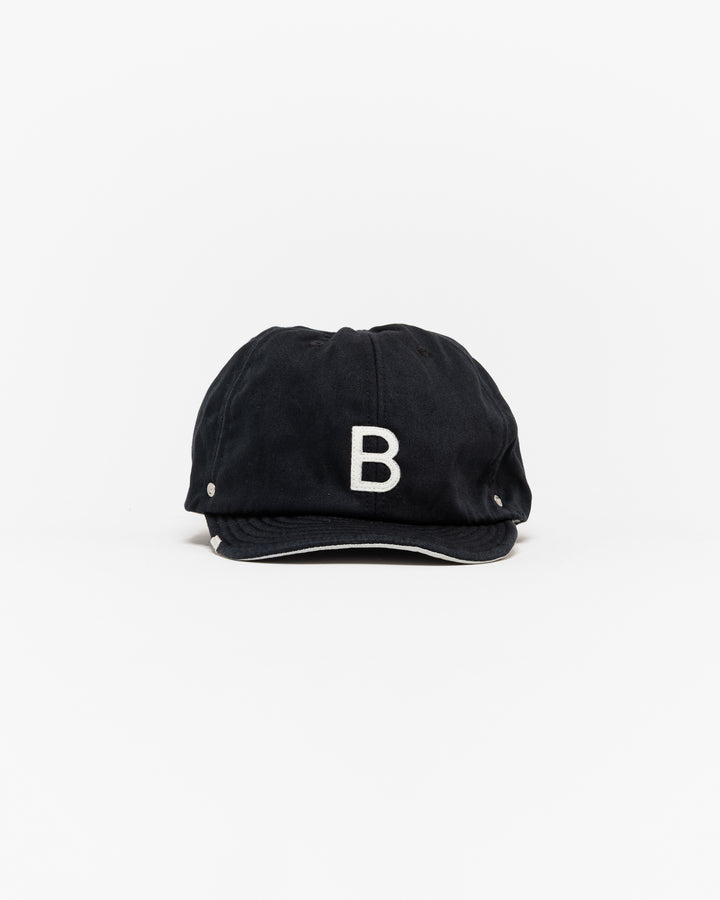 DECHO Initial Cap "B" Black