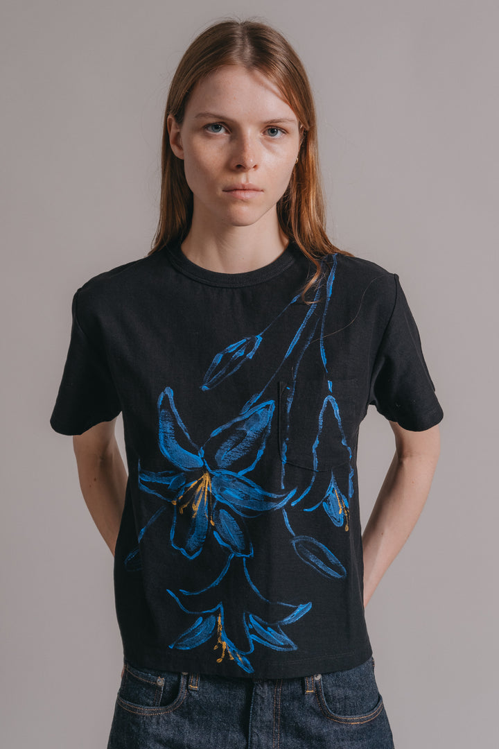 x Katie Tomlinson • Pocket T Black