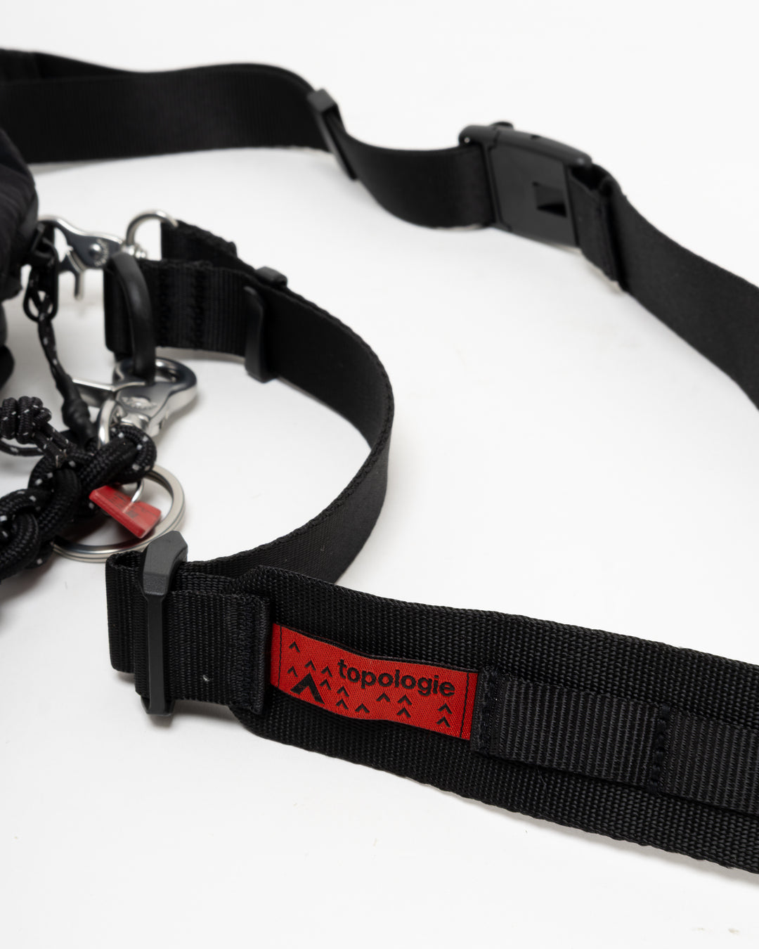 Topologie Bottle Sacoche Medium Black Papery + Utility Sling Wide Black Sinnet Keychain Black Reflective