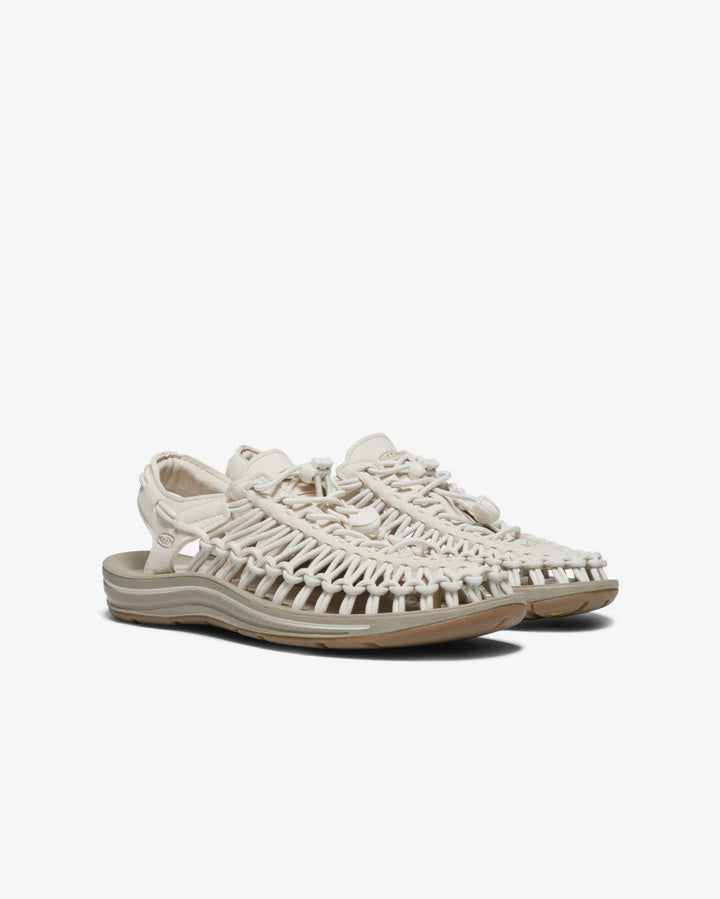 KEEN Women's Uneek  : White/Cornstalk
