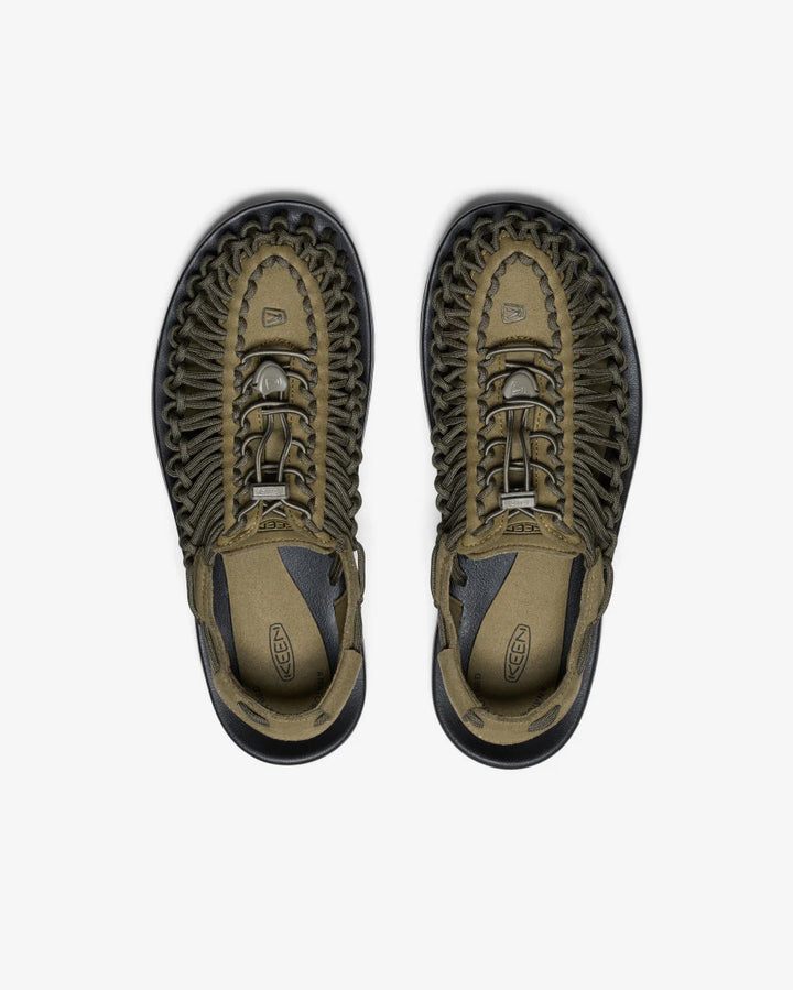 KEEN Men's Uneek  : Dark Olive/Black