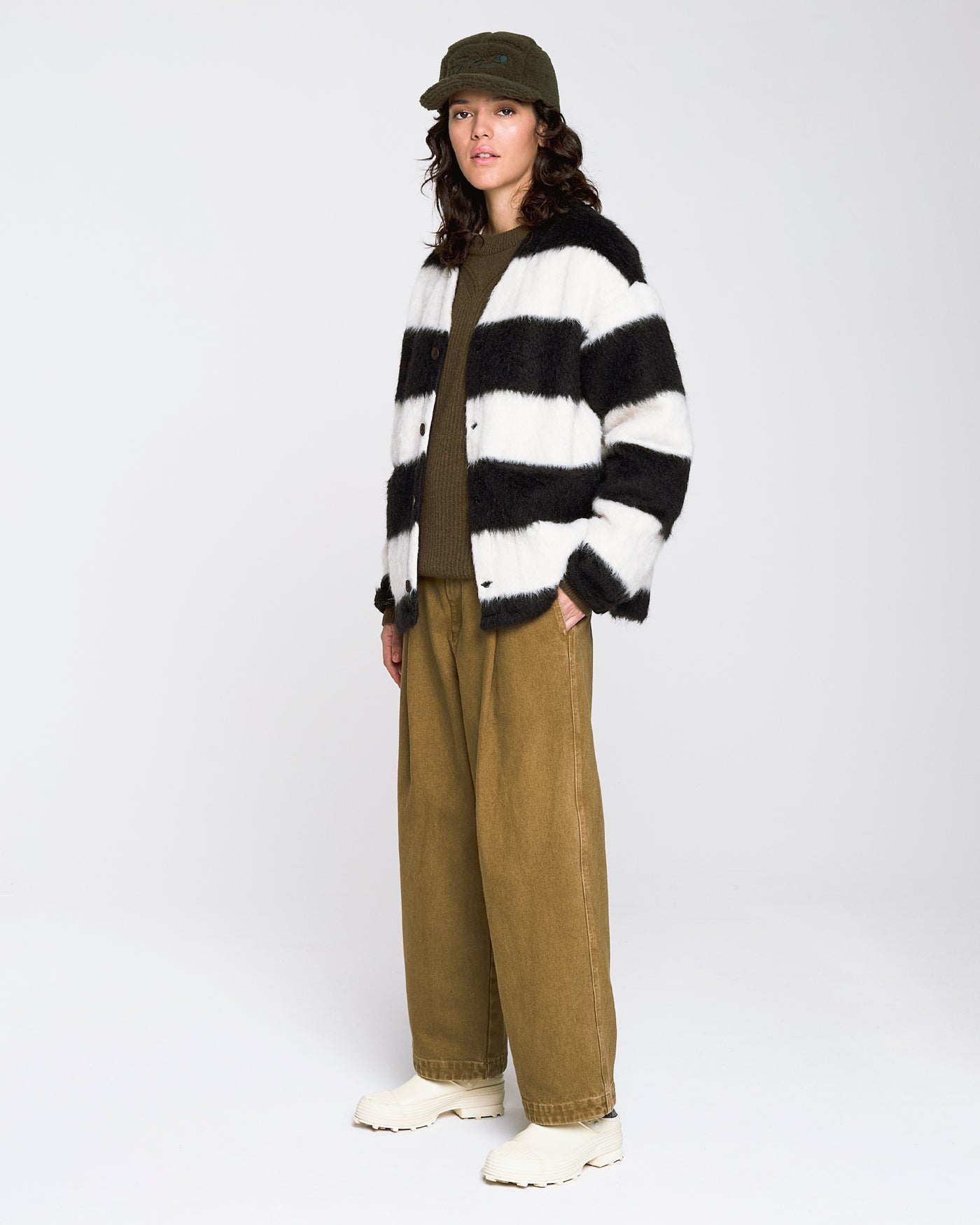 Basic Cardigan Mohair Stripes Black / White