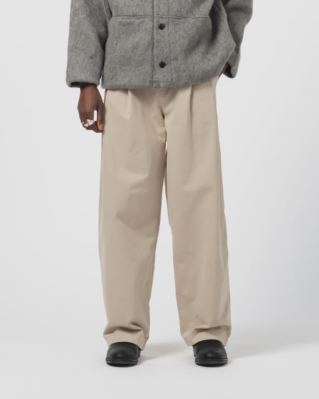 Ambassador Pants Gabardine Satin Oyster