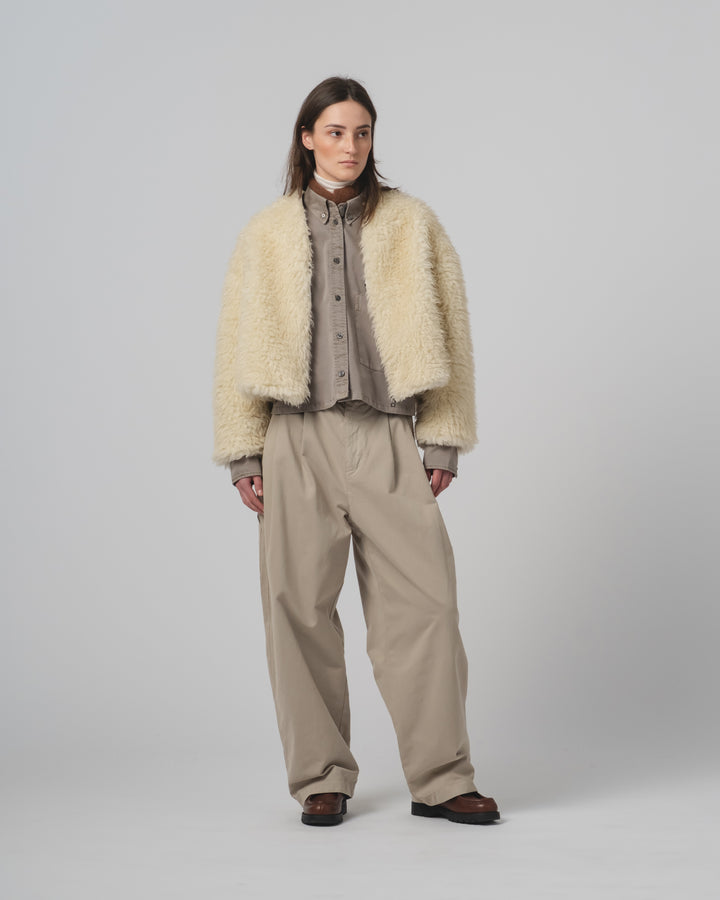 Ambassador Pants Gabardine Satin Oyster