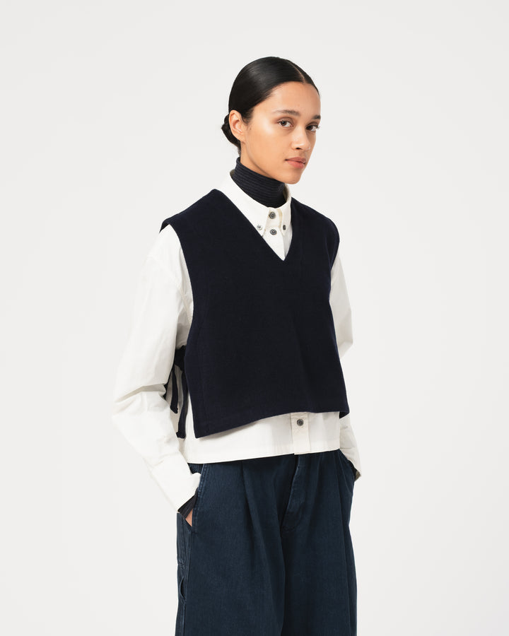 G.o.D Vee Vest Pachuca Wool Navy