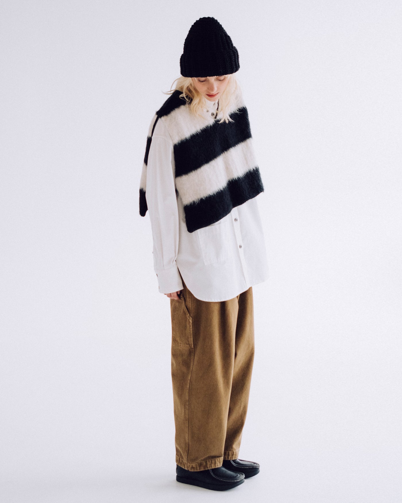 G.o.D Vee Vest Mohair Stripes Black/White