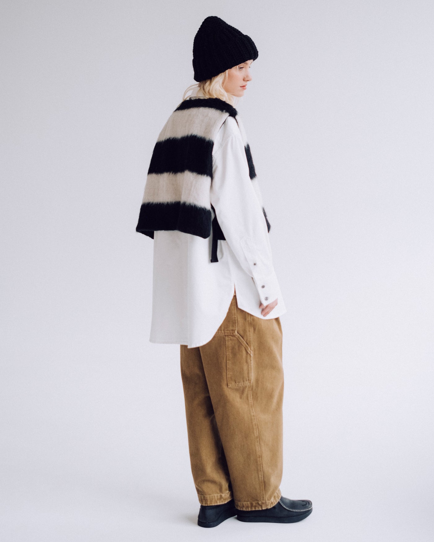 G.o.D Vee Vest Mohair Stripes Black/White