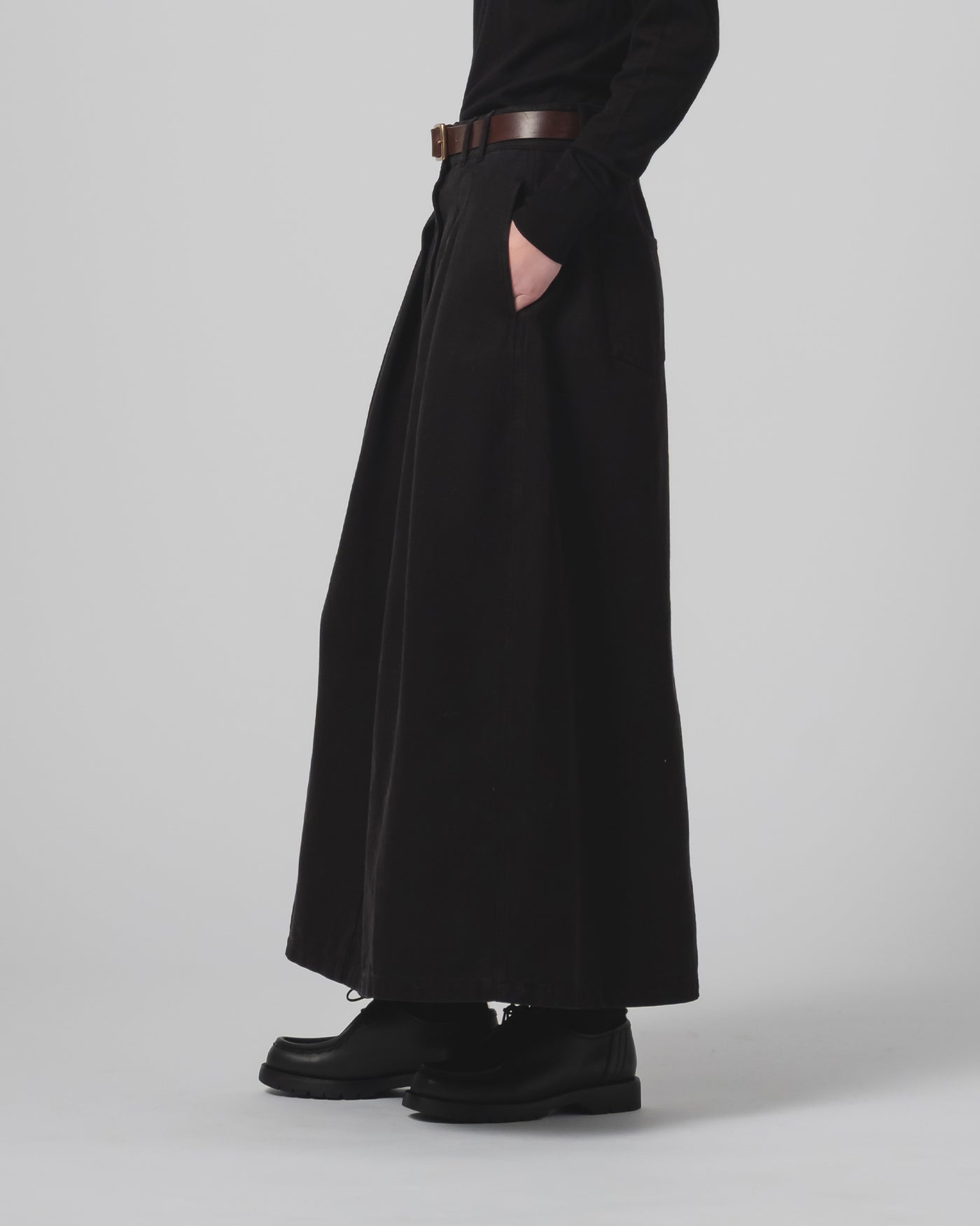 G.o.D Bulb Skirt Canvas Black
