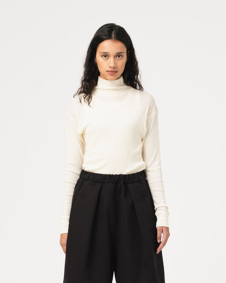 G.o.D Turtle Neck Rib Wool Off White