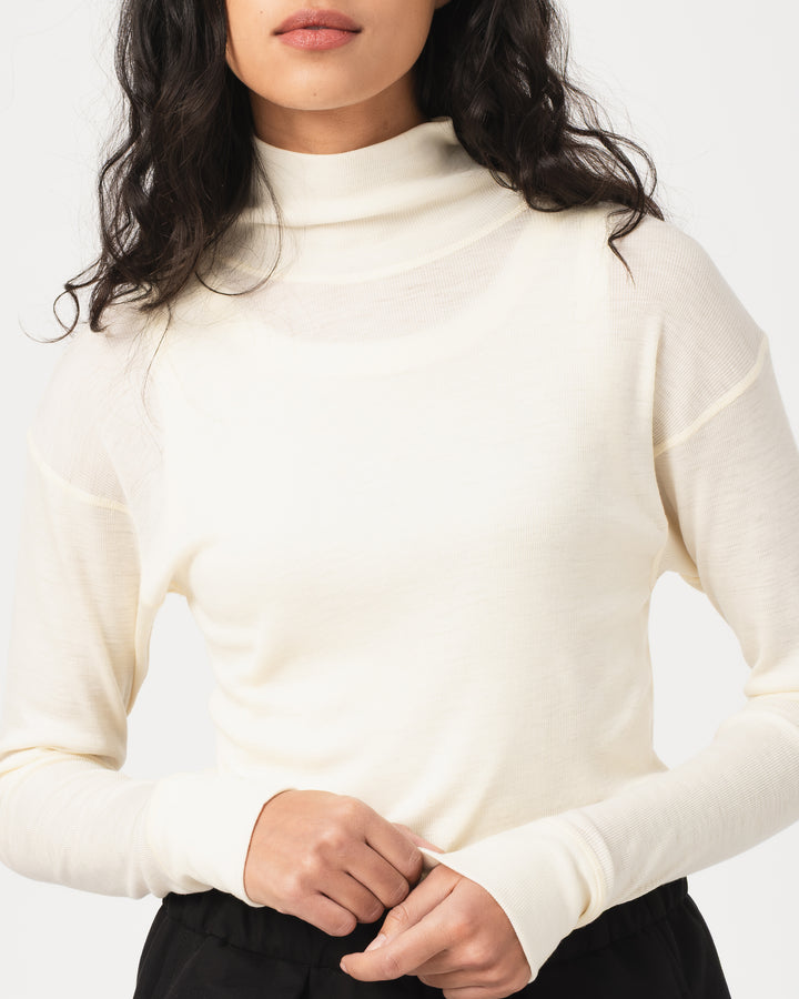 G.o.D Turtle Neck Rib Wool Off White