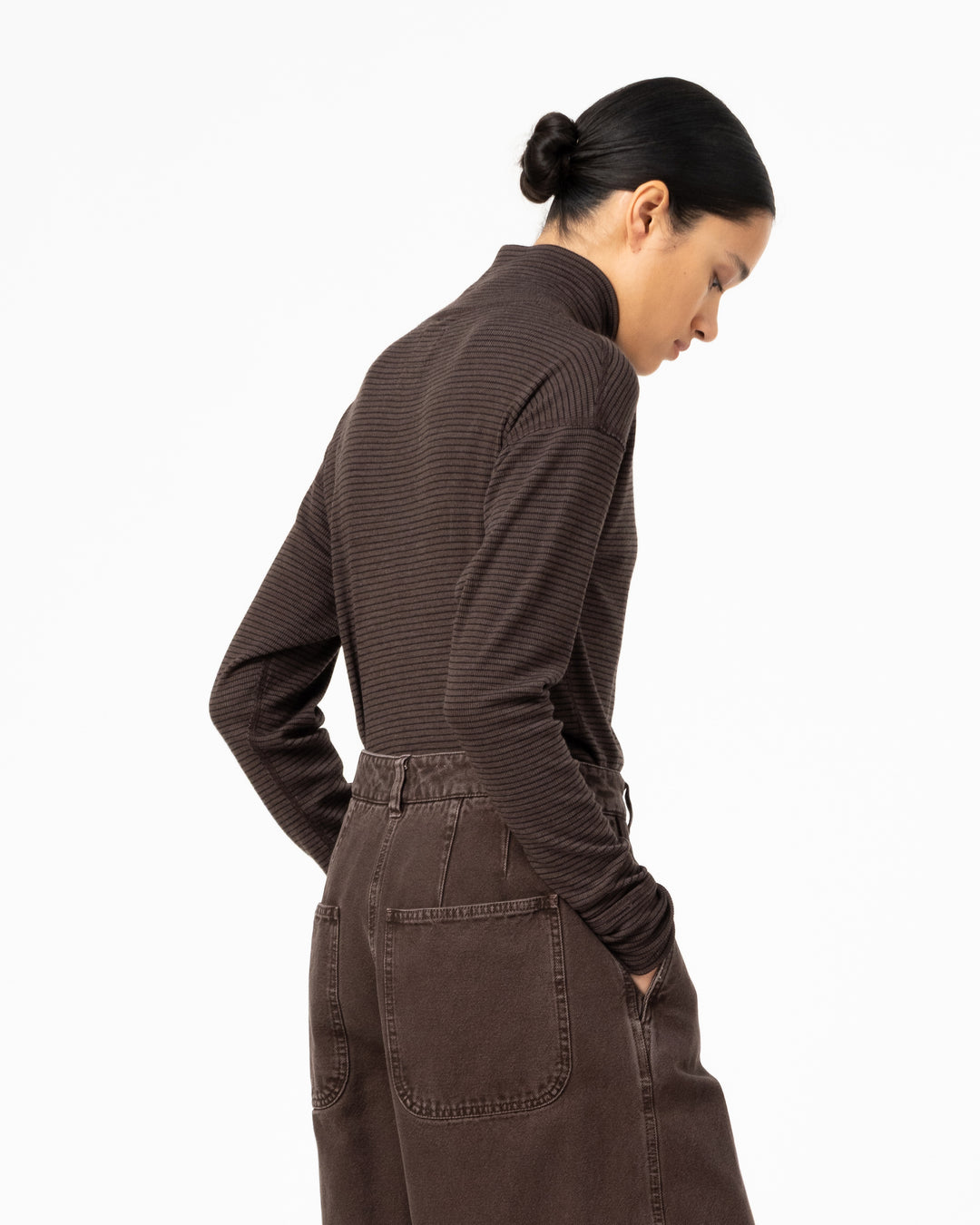 G.o.D Turtle Neck Rib Wool Sepia
