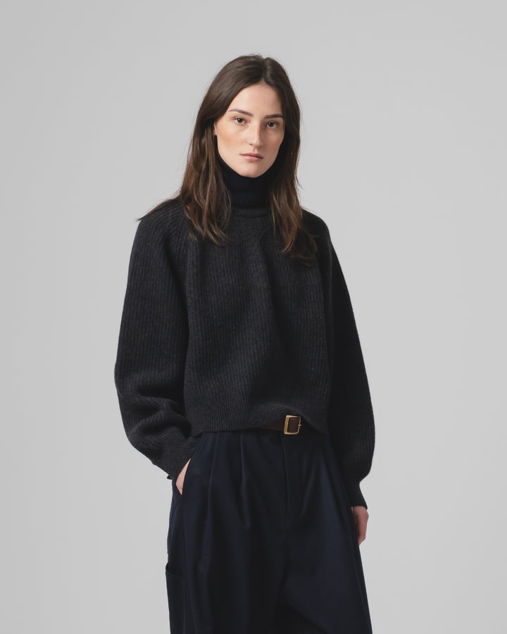 G.o.D Puddle Sweater Delta Asphalt