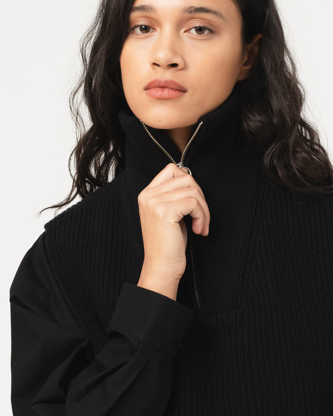 G.o.D Fly Neck Delta Yarn Black