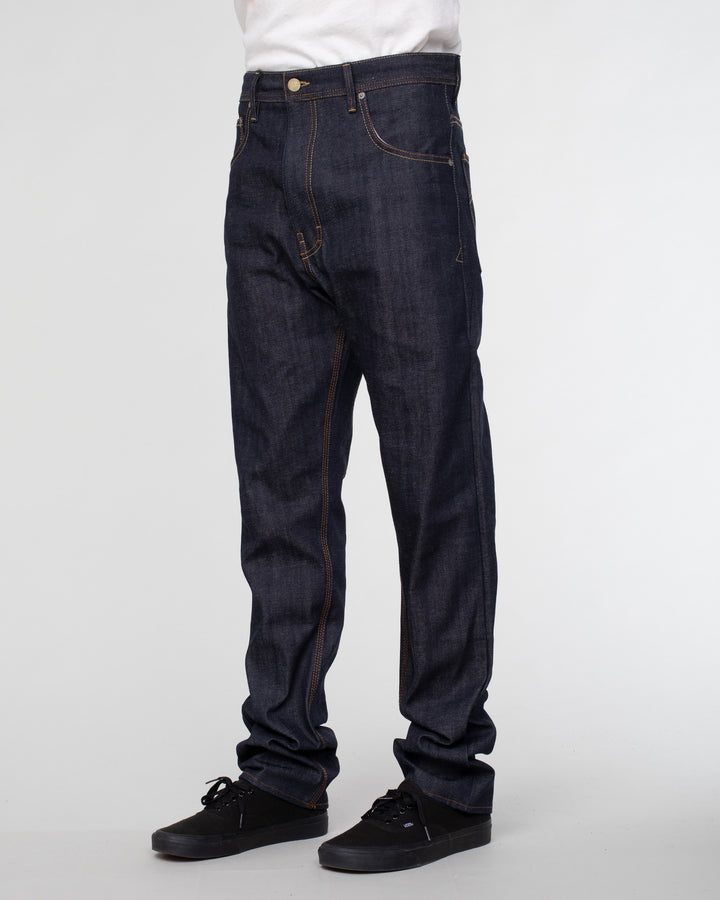 FIT 73 Loose Tapered Selvedge Denim